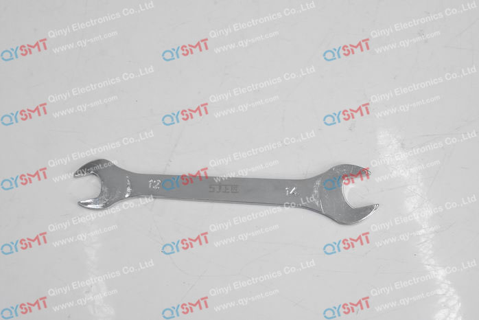 Thin double open spanner