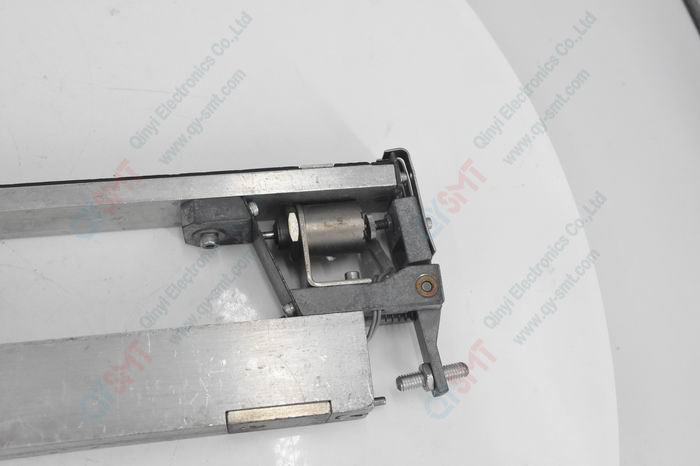 LINEAR VIBRATORY FEEDER TYPE III SIPLACE