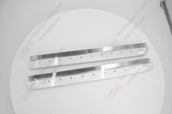 MPM Momentum Squeegee Assy 460mm