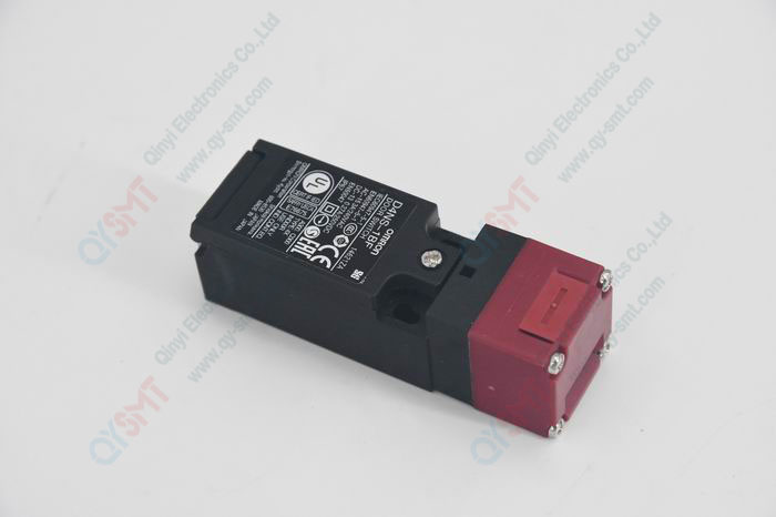 Main Door Interlock Switch