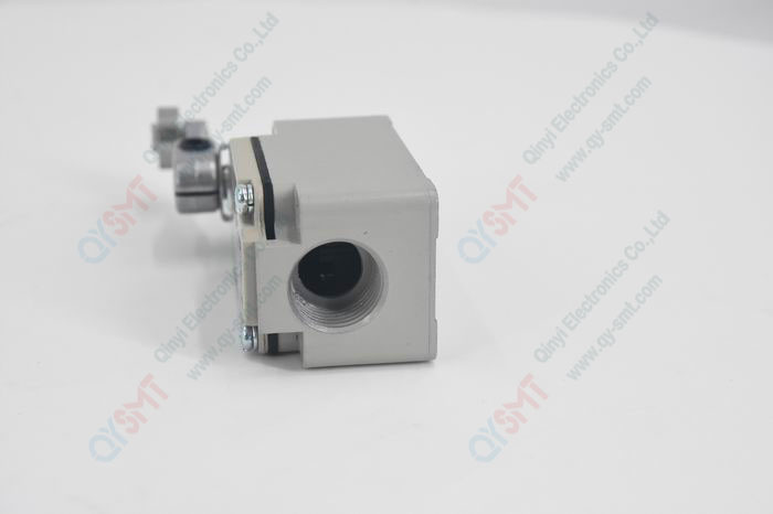 Omron LIMIT SWITCH