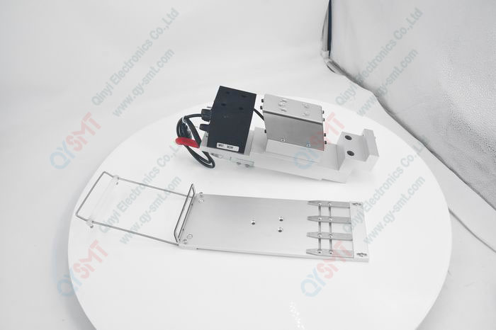 VF-72 Adjustable Vibratory Stick Feeder  (Voltage: 220V 3Ph)