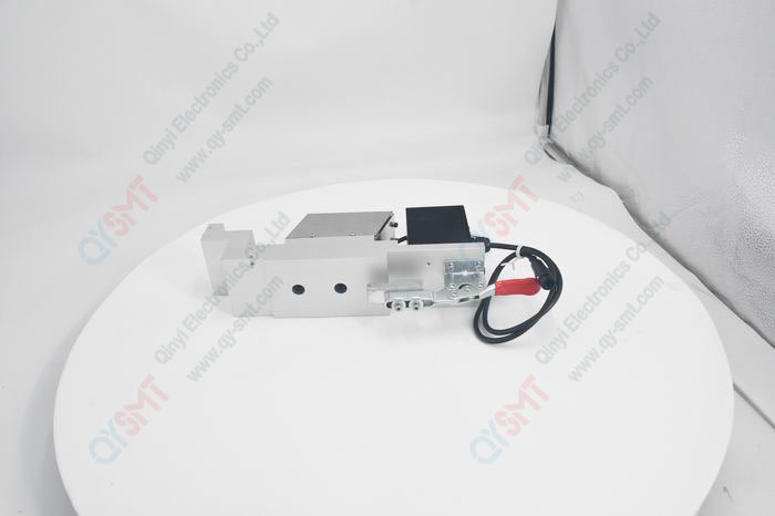 VF-72 Adjustable Vibratory Stick Feeder  (Voltage: 220V 3Ph)