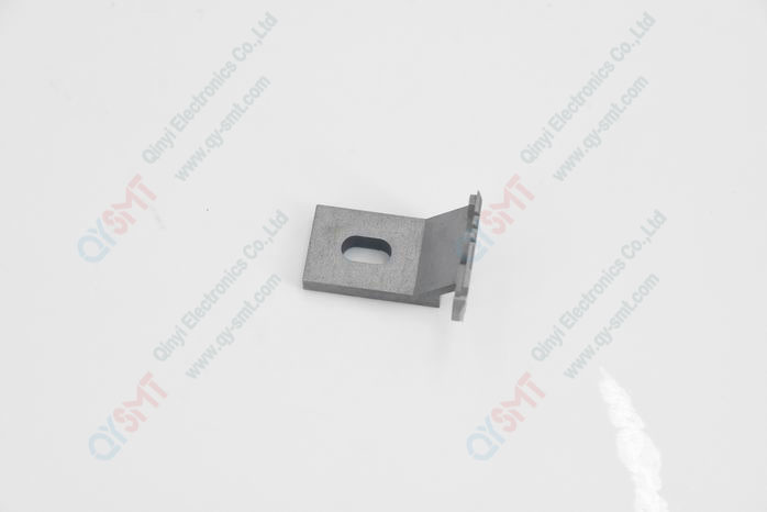 MATERIAL PUSHING FEEDER