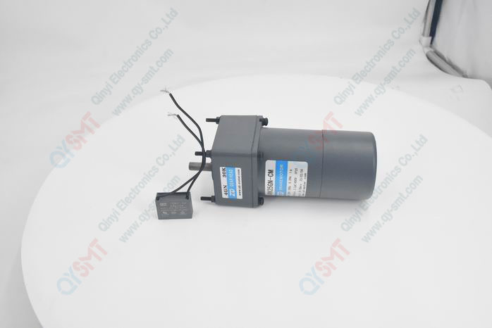 Motor with gear head