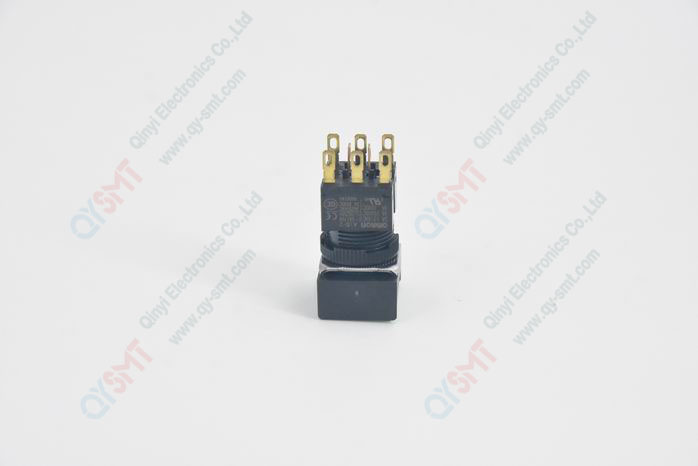 RECTANGULAR PUSH BUTTON