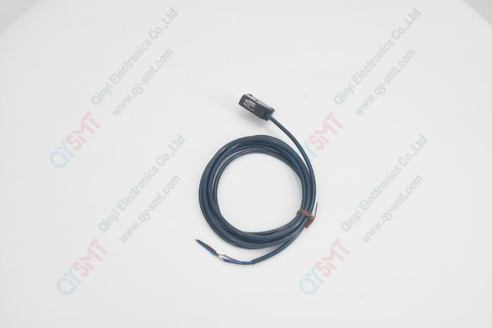 OMRON SENSOR with reflector