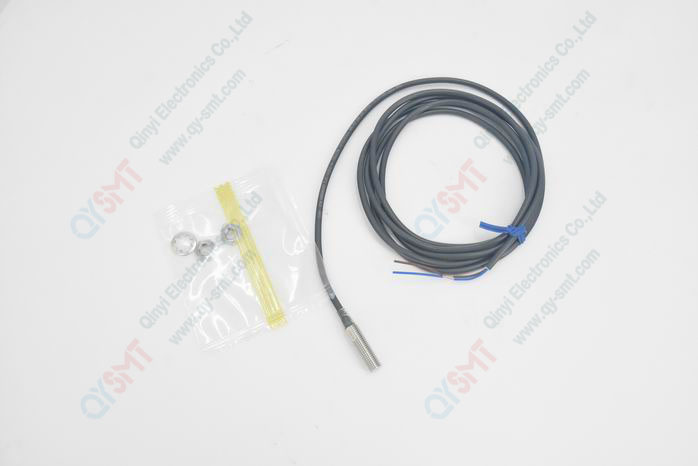 Omron proximity Switch SENSOR(2m)