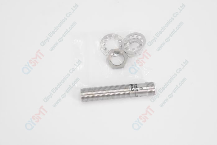 CONTRINEX Sensor operating distance 6mm