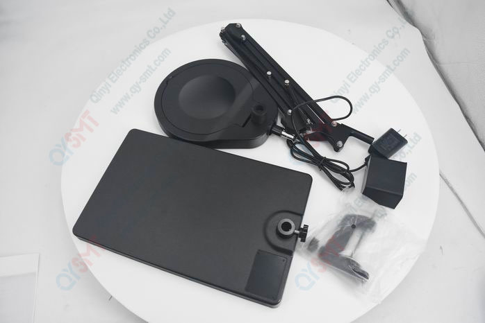 Magnifier  Magnification: 40X