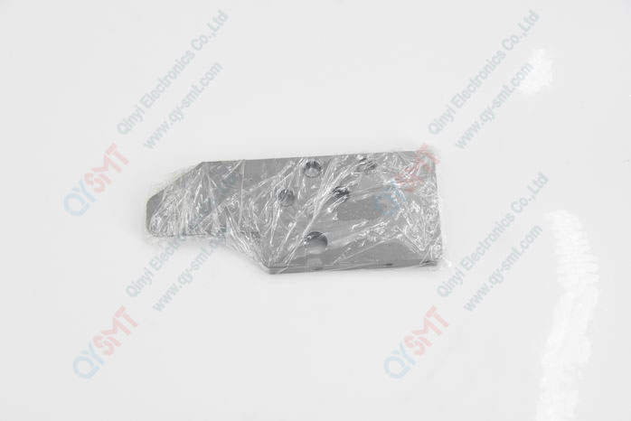 Precutting fixed cutter