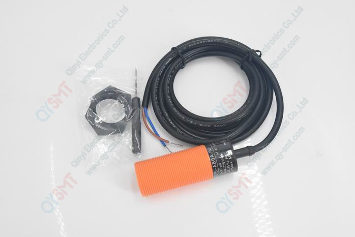 IFM Capacitive Sensor