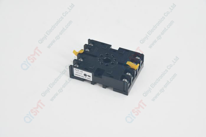 OMRON RELAY SOCKET : 10A 250VAC