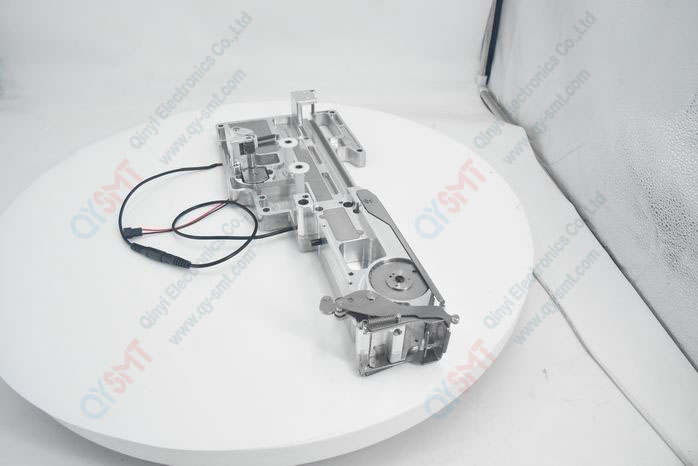 Feeder YE44 new type (slot Dep.16mm)