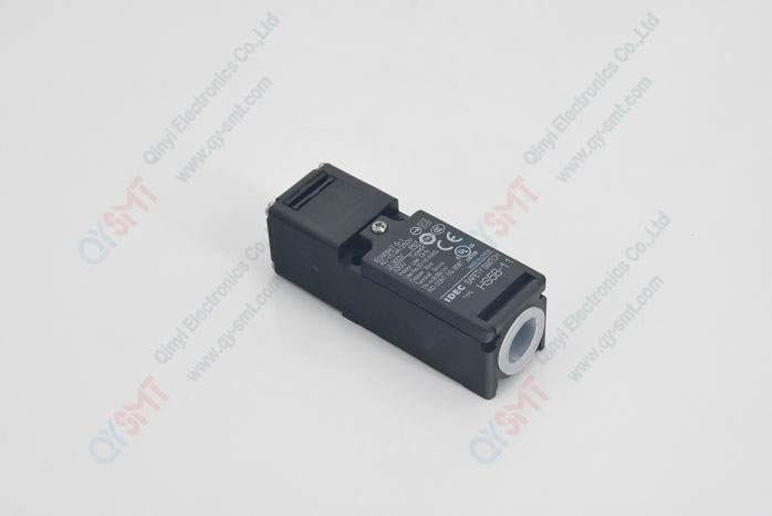 LIMIT  SWITCH  WITH  KEY    IDEC