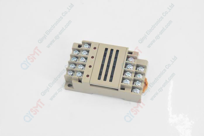 Omron Terminal relay