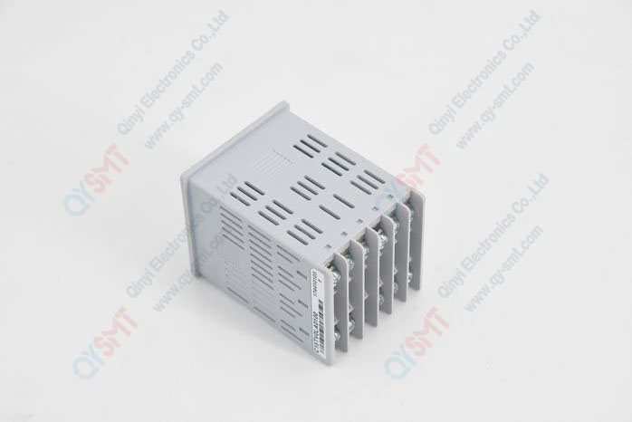 Azbil Temperature controller SDC15 (Model C15TV0LA0100)