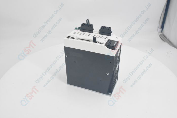 SERVO DRIVER MDDLN55SF