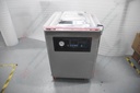Vacuum sealing machine