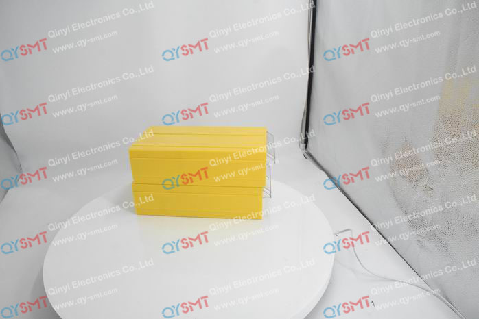 Component yellow box