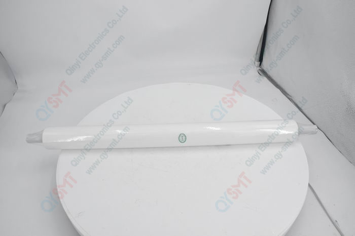 Paper cleaning roll with across slot